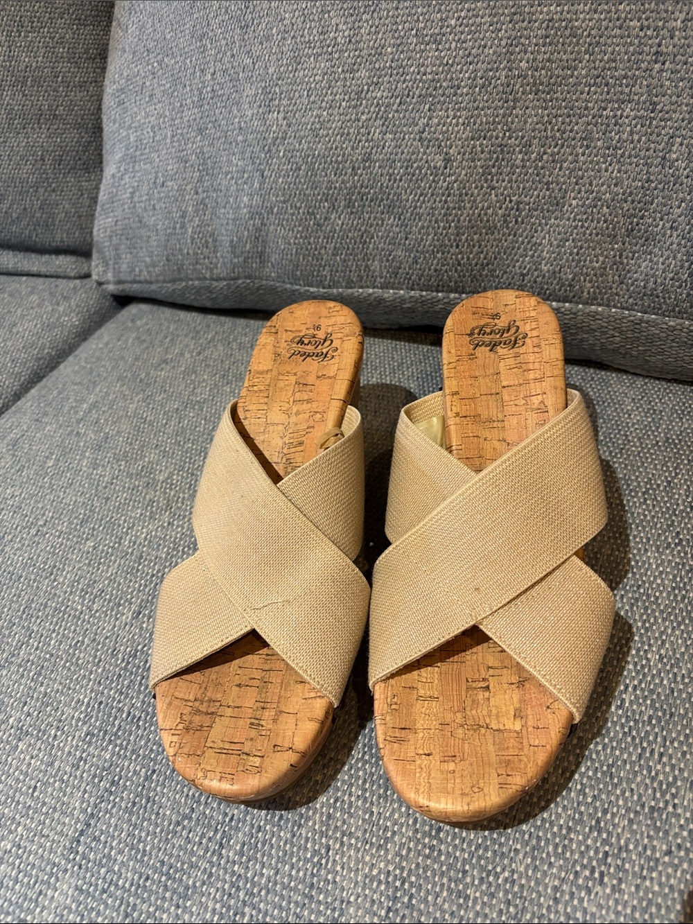 Faded glory wedge sandals! Women’s 9.5